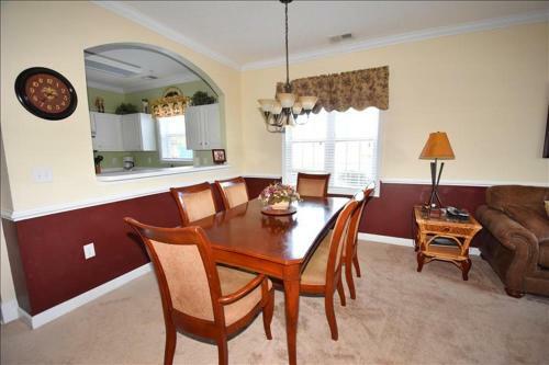 Apartamento 811 Arbor Trace Condo