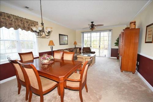 Apartamento 811 Arbor Trace Condo