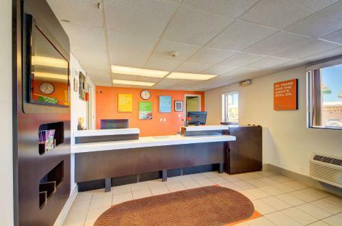 Hotel Motel 6 Oklahoma City North - Frontier City
