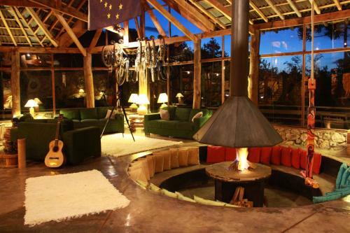 Hostal Alive Eco Hut Pousada