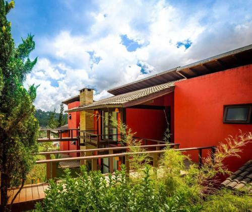 Hostal Pousada Jardim Das Montanhas