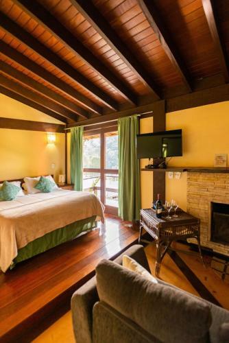 Hostal Pousada Jardim Das Montanhas