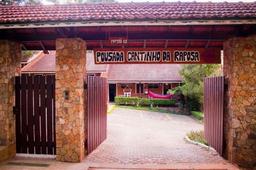Hostal Pousada O Cantinho Da Raposa