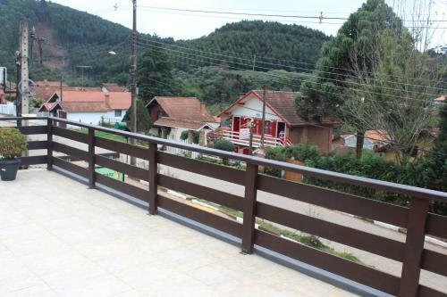 Hostal Estalagem Brumone