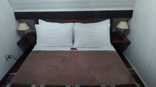 Hostal Grunwald Chales