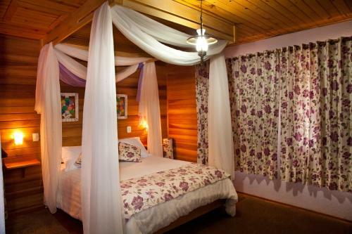 Hostal Pousada Oliveri