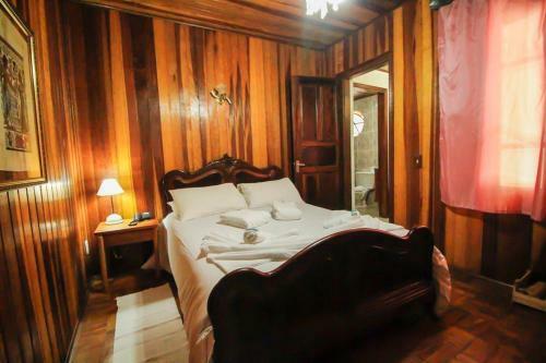 Hostal Pousada Torre Branca