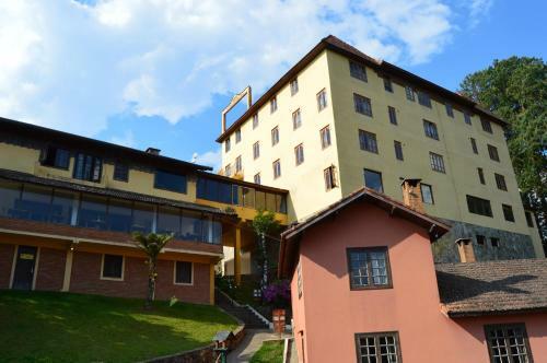 Hotel Ninho Do Falc�o