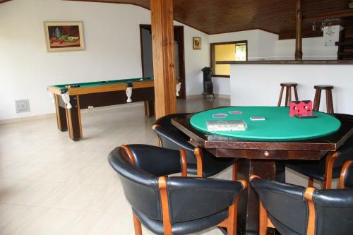 Hotel Ninho Do Falc�o