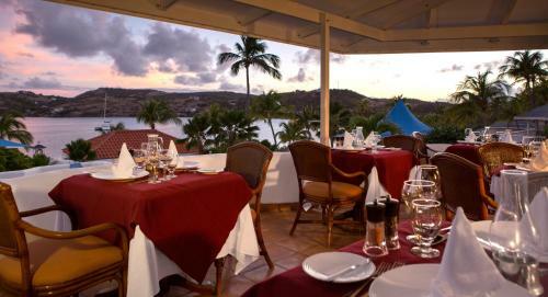Hotel St. James's Club Resort - All Inclusive