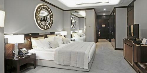 Hotel Crowne Plaza Bursa Convention Center & Thermal Spa