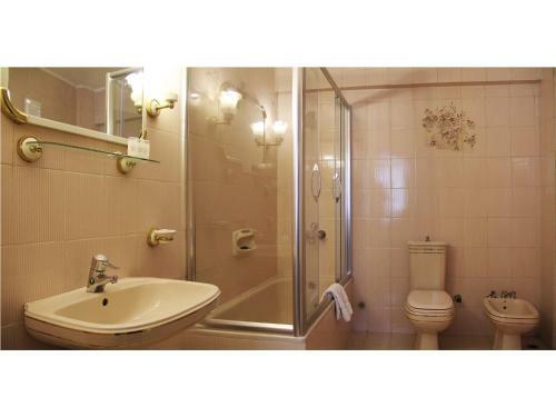 Hotel Arti�