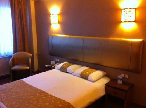 Hotel Arti�