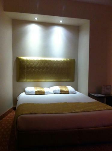 Hotel Arti�