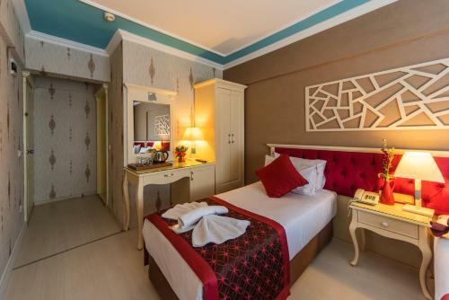Viva Deluxe Hotel