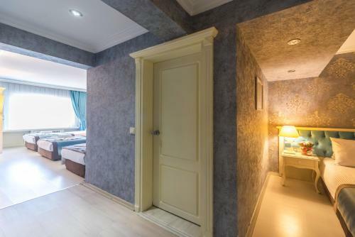 Viva Deluxe Hotel