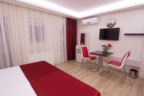 Hotel Taksim Istiklal Suites