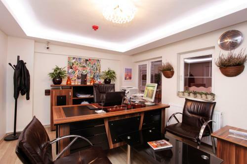 Hotel Taksim Istiklal Suites