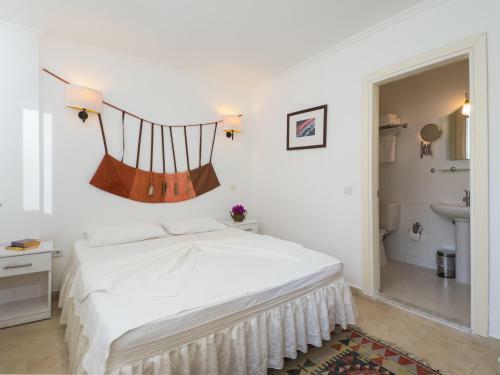 Hotel Hideaway