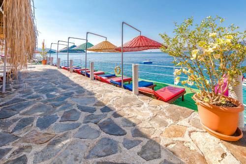 Amphora Hotel