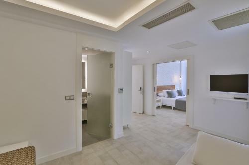 Arnna Hotel