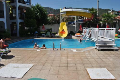 Hotel Club Ekinci Palace