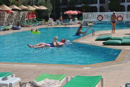 Hotel Club Ekinci Palace