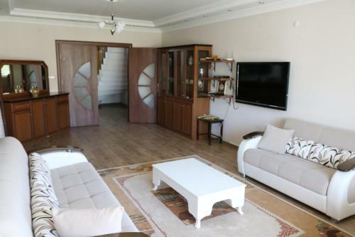 Asfar Villa