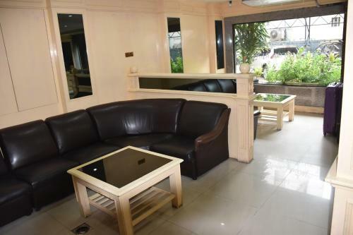 Posada Woodlands Inn