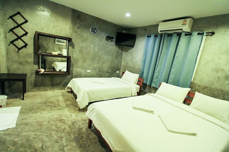 Hotel At Smile House