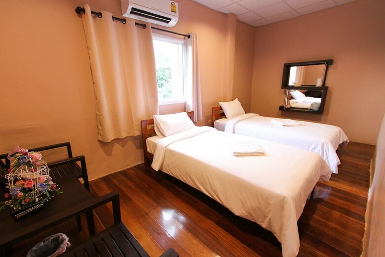 Hotel At Smile House