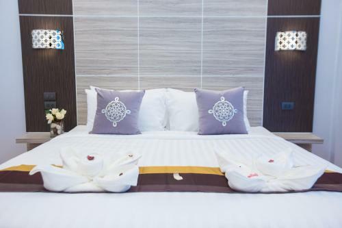 The S.g Hotel