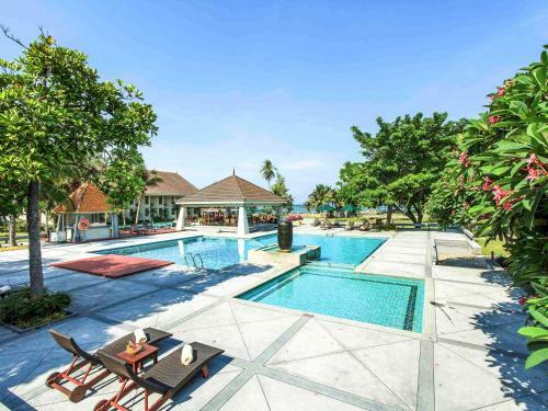 Hotel Novotel Chumphon Beach Resort And Golf