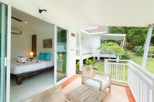 Hotel Phi Phi Bayview Resort
