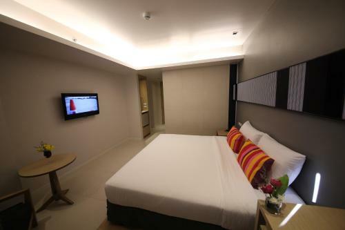 Hotel The Sun Xclusive