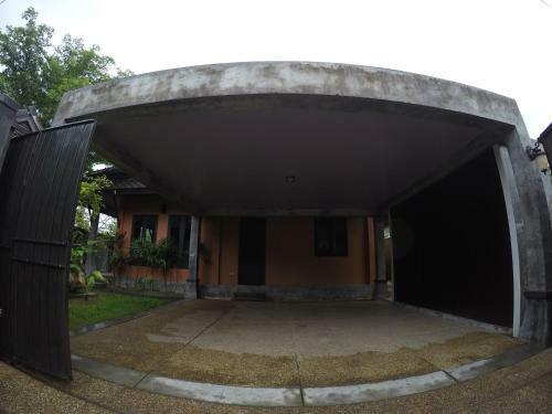 Thalang Pool Villa