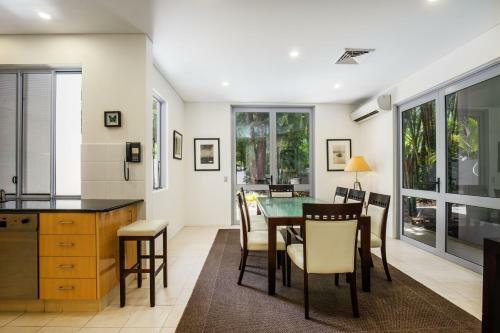 Unit 1/11 Mitti Street