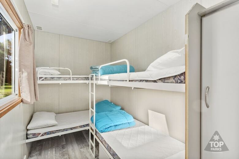 Victor Harbor Holiday & Cabin Park