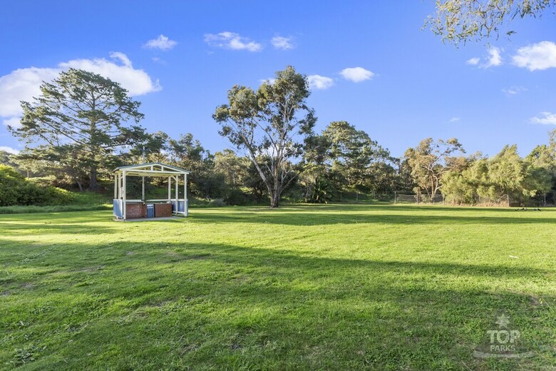 Victor Harbor Holiday & Cabin Park