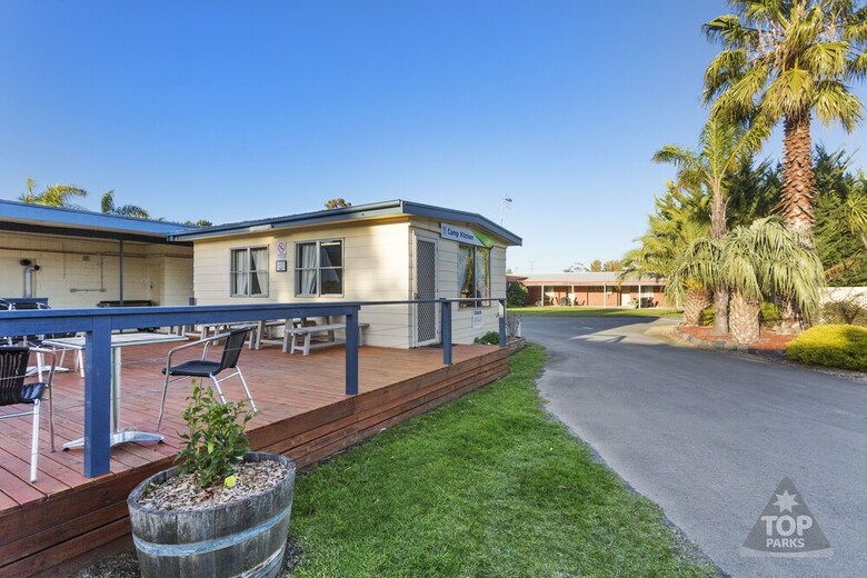 Victor Harbor Holiday & Cabin Park