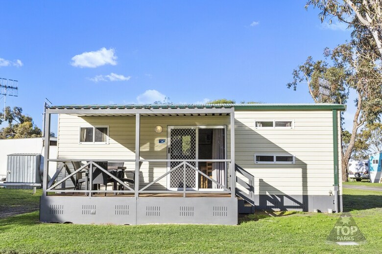 Victor Harbor Holiday & Cabin Park