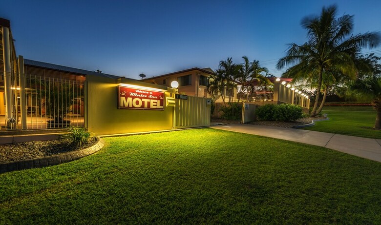 Winter Sun Motel