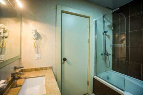 Ruma Expo Hotel