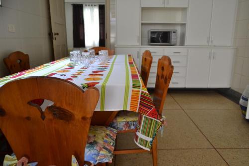 Hotel & Hostel Br�s