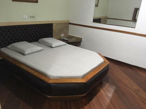 Hotel City Sacom�