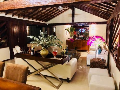 B�zios House