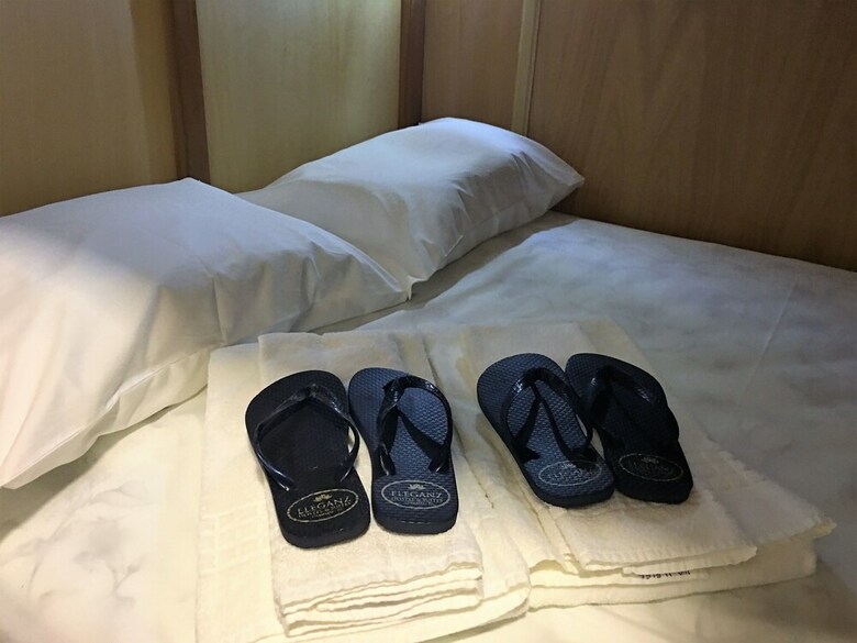 Eleganz Hostel & Suites