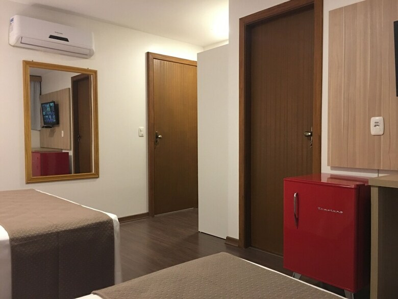 Eleganz Hostel & Suites