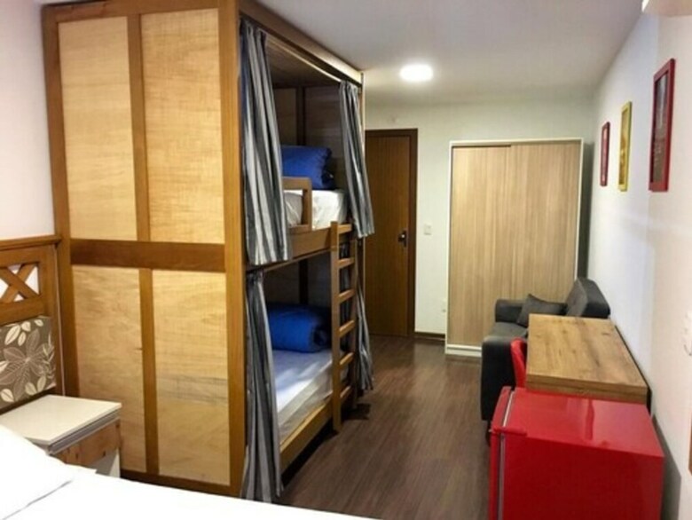 Eleganz Hostel & Suites