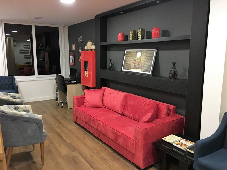 Eleganz Hostel & Suites